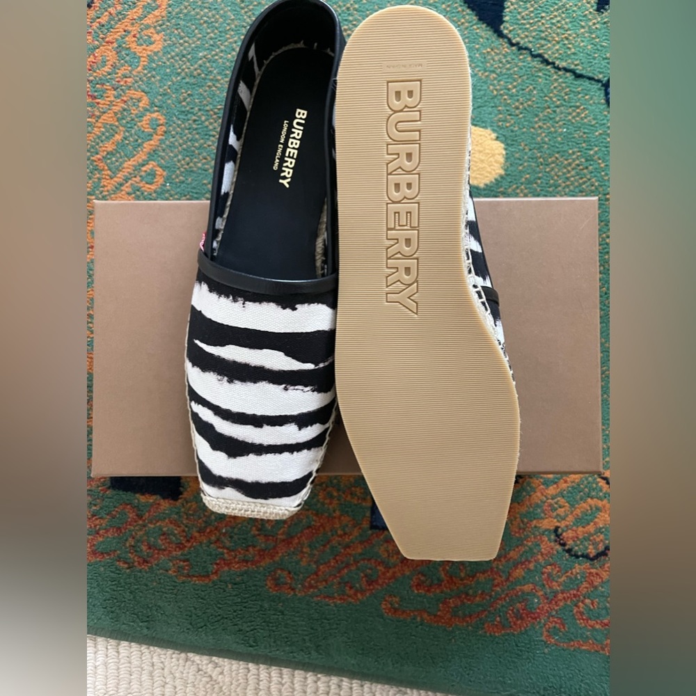 Brand New.  Burberry Espadrille zebra print. Size 39.5 (US 9.5).